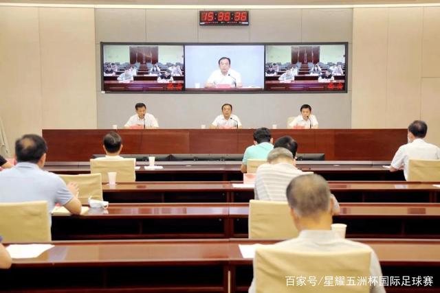 从重型主机到轻巧芯片：游戏发展史的缩影